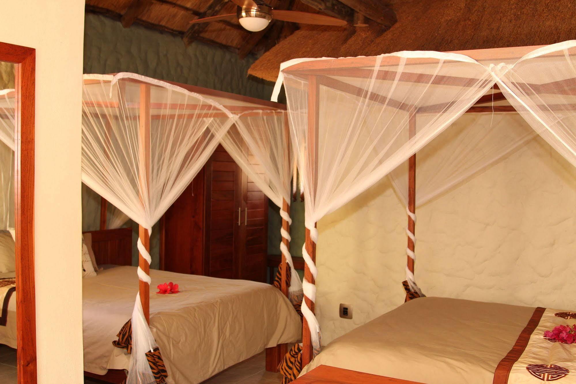 Kubu Safari Lodge Hoedspruit Kültér fotó